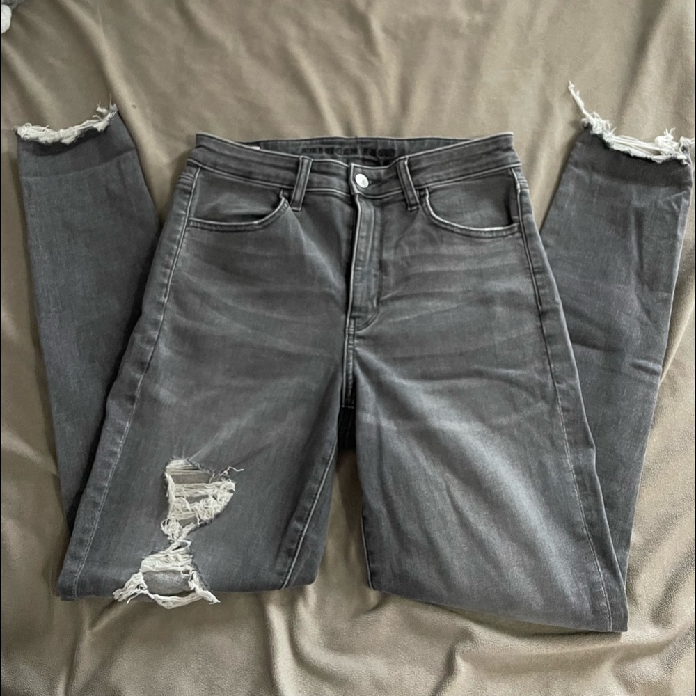 american eagle grey ripped jeans
